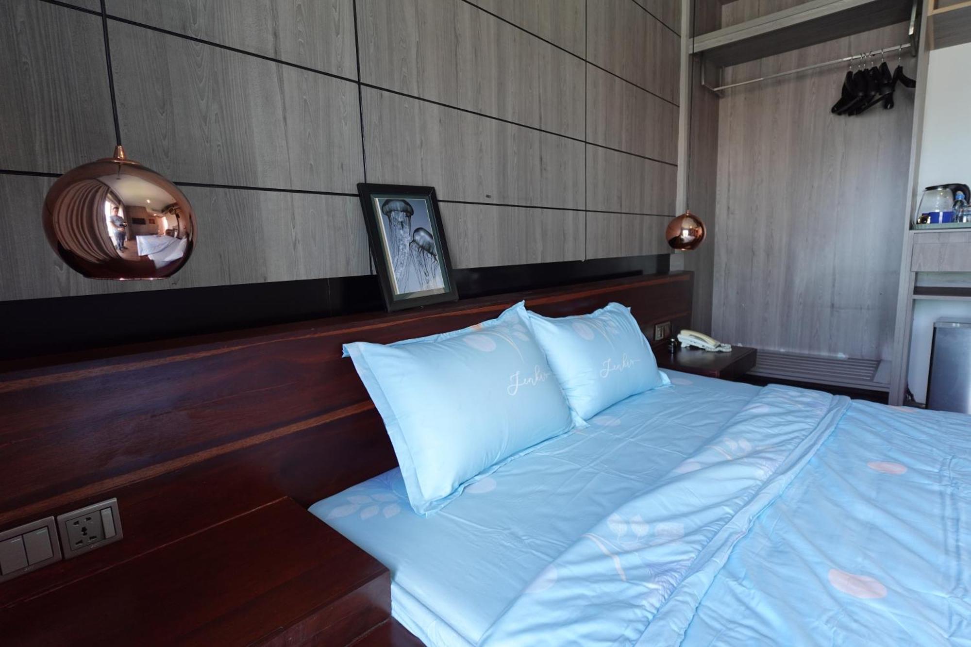 Chilchill Hotel Riverside Phnom Penh Exterior foto